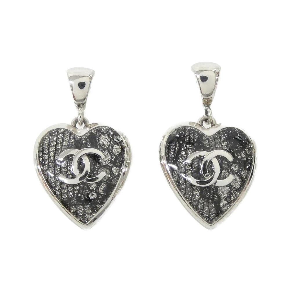 CHANEL Black Earrings
